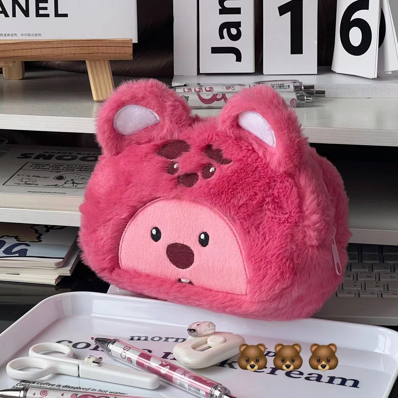 Cartoon Plush Pencil Bag Stude - Cosmetic Bags ulasan dan harga